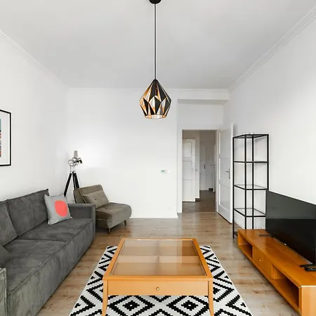 Tram Depot Loft *