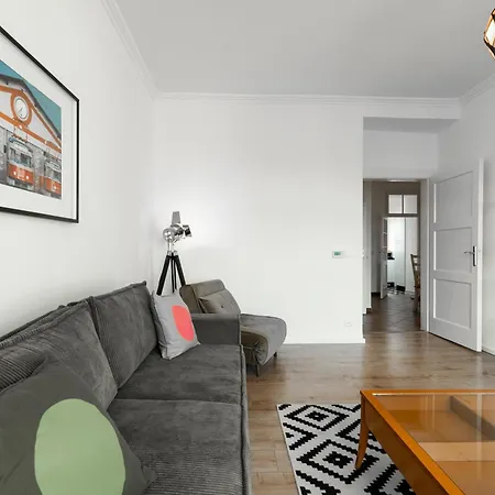 Apartament Tram Depot Loft *