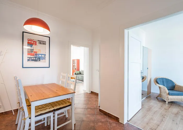 דירה Tram Depot Loft *